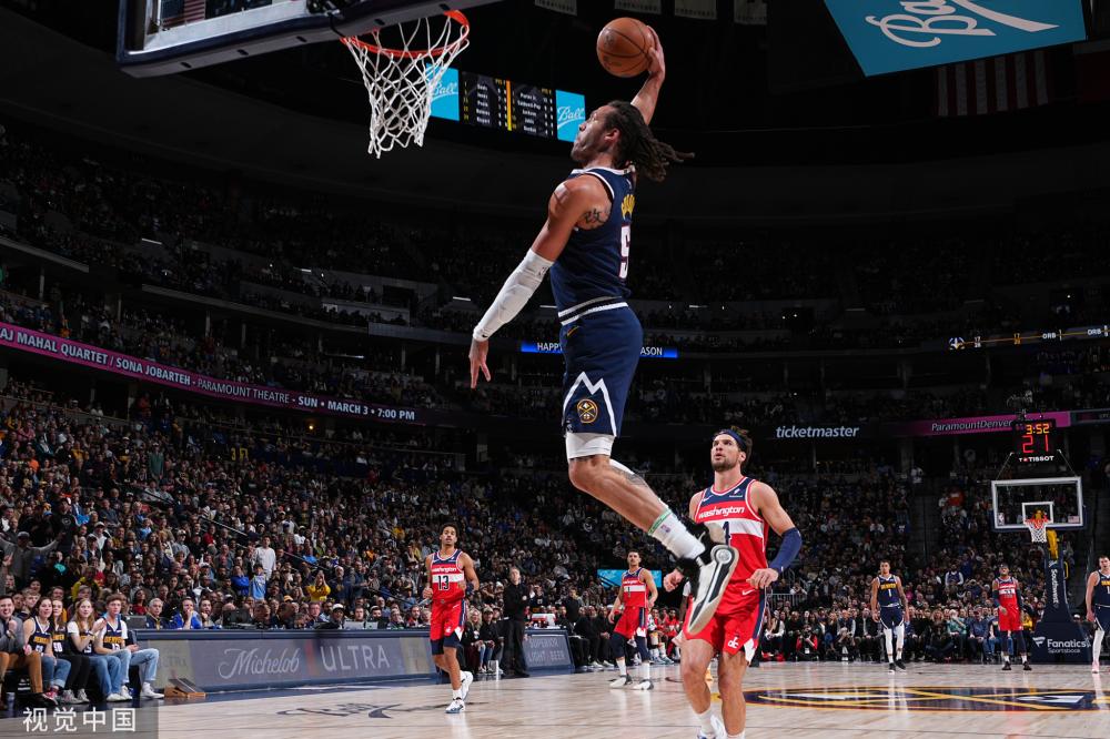 许多年轻球 许多年轻球