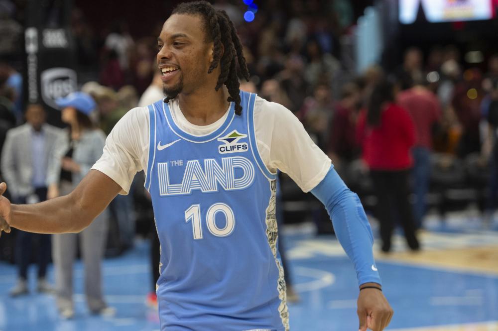 足球界期待 足球界期待